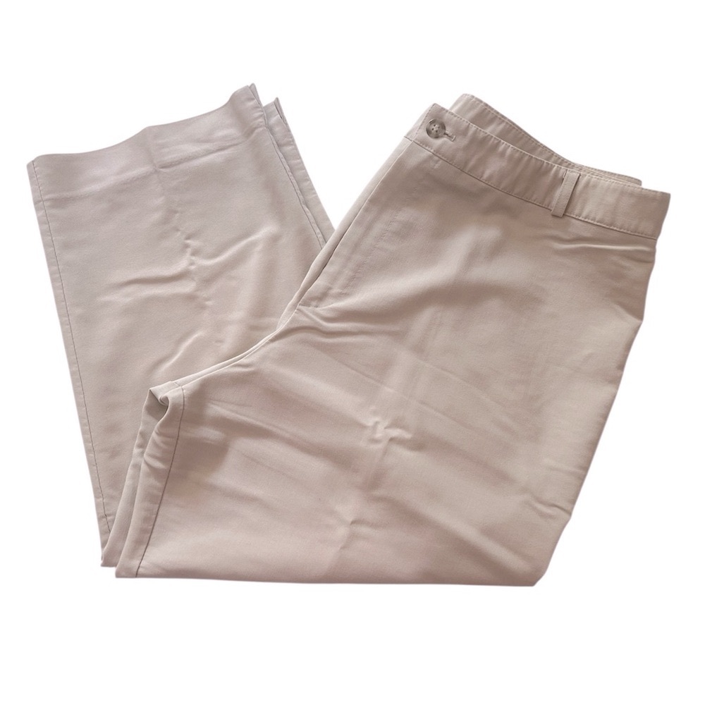 Dressy Tan/Khaki High Waisted Capri Pants by Briggs.  Size = 14.